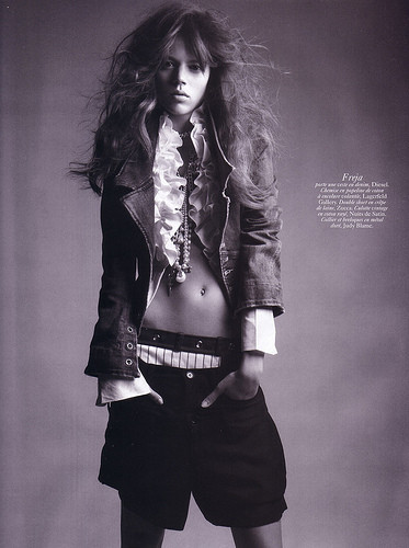 Video chica rebelde desnuda naked picture 58