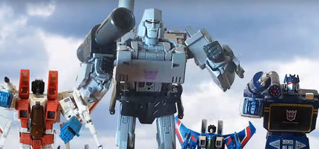 Alguien recreó de forma magistral la introducción de la serie animada de 'Transformers' de 1984 con juguetes en stop-motion