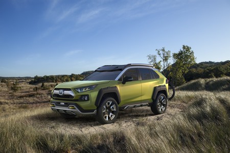 El Toyota FT-AC Concept es tu prototipo de aventura para campo, playa y montaña