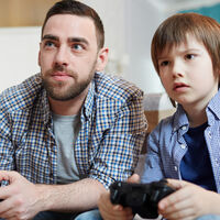 Un padre ha creado él solo 2 juegos para alegrar a su hijo de 7 años. Eligió la Game Boy para llevar a cabo esta hazaña