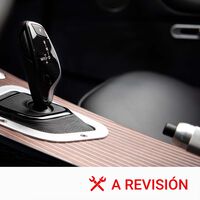 Si aparcas así tu coche automático puedes cargarte el cambio en dos días y es una avería carísima 