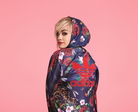 Rita Ora mola y por eso Adidas cree que viene que ni al pelo para promocionar su ropa