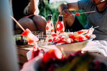 Las tres mejores sangrías "de bote" para refrescarte este verano 