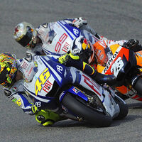 Aspar, Pedrosa y Lorenzo debaten sobre la estrategia de Valentino Rossi: "Su llegada me afectó"