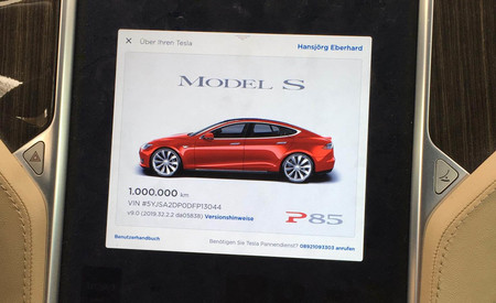 La gesta de este Tesla Model S P85: más de un millón de kilómetros recorridos, y sólo ha cambiado de batería una vez