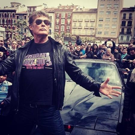 El día que David Hasselhoff y Samantha Fox salieron del geriátrico para darlo todo en un concierto