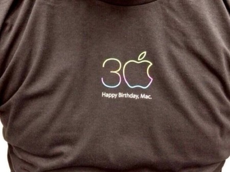Camiseta 30 Aniversario Mac