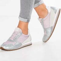 60% de descuento en las zapatillas Timberland Milan Flavour en rosa y plateado: ahora cuestan 35,95 euros en Zalando 