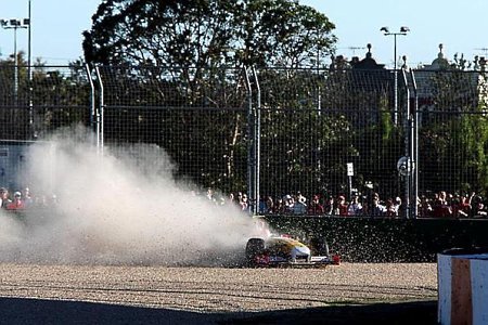 Nelson-Piquet-salida-pista-australia.jpg