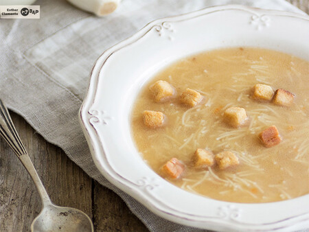 Cómo hacer caldo de gallina. Receta