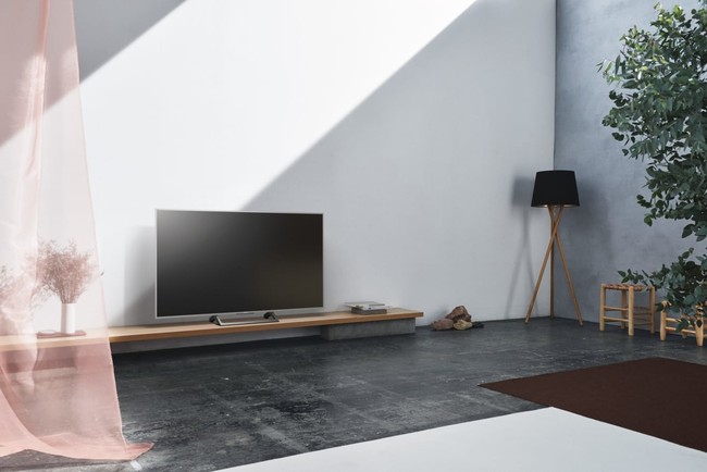 Sony Serie XE70