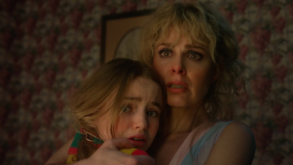 Holly Wheeler se ha vuelto un personaje clave en 'Stranger Things', pero en realidad la hermana de Mike apuntaba maneras desde la temporada 1 de la serie