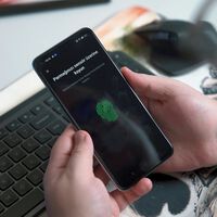 OnlyFakes: ele vendeu mais de 10 mil documentos de identidades falsos criados por IA, mas agora sua farsa acabou 