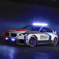 El nuevo BMW M2 se pone el traje de batalla para ser el safety car de MotoGP y pasear sus 460 CV por la pista