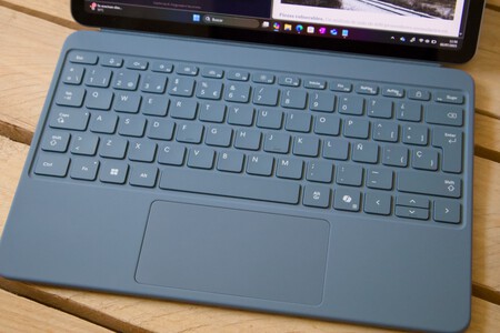 Surface Pro 12 Review Xataka Teclado Y Touchpad