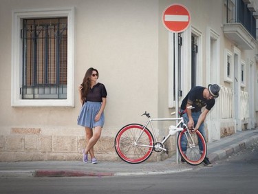 ¿Cansado de cargar con el sillín de tu bici para que no te lo roben? Entonces te interesa Seatylock, el sillín candado