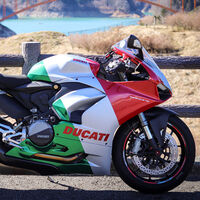 La preciosa Ducati Panigale V2 Tricolore es la Panigale V2 que falta en el catálogo de Ducati