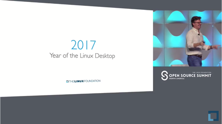 El director de la Linux Foundation proclama 2017 el año de Linux en el escritorio... desde su Macbook