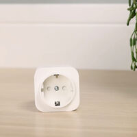 Por menos de ocho euros, Amazon tiene el enchufe con el que podrás ahorrar en tu factura de la luz todo el año