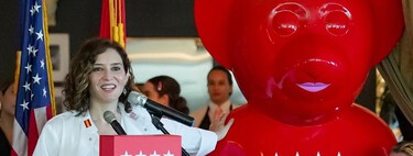 En 2022, Madrid regaló una gigantesca osa roja a Miami como símbolo de su hermanamiento: terminó en un restaurante 