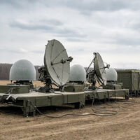 Mirando diretamente nos satélites, Rússia apresenta seu sistema para barrar a rede da Starlink 