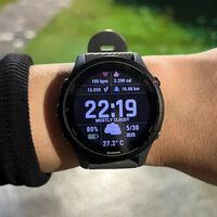 Un Garmin por menos de 150 euros: así es la oferta de este smartwatch deportivo resistente al agua