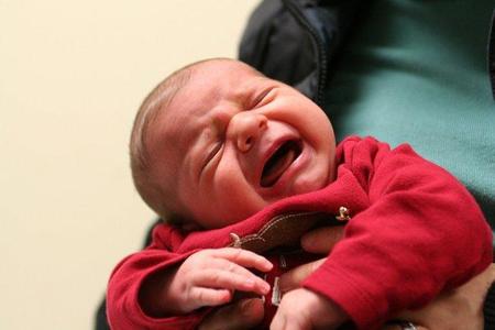 Probióticos para tratar a bebés estreñidos