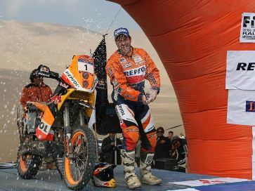 Victoria inapelable de Marc Coma en el Raid Patagonia Atacama