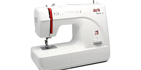 Maquina De Coser Alfa 720
