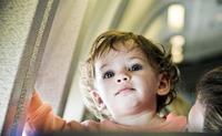 Viajar con niños: en avión y en crucero