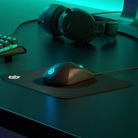 La alfombrilla gaming para ratón con más comentarios de Amazon tiene casi 90.000 valoraciones positivas, es de SteelSeries y apenas supera los 10 euros 