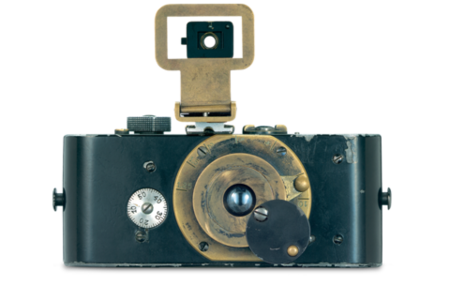 Leica celebra su 100 aniversario con una gran subasta de cámaras, raros objetivos y otros accesorios