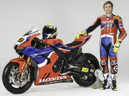 HRC presenta la decoración de la Honda CBR1000RR-R que pilotarán Álvaro Bautista... ¡y Jordi Torres!
