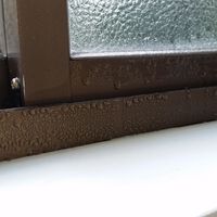 Los cristales y baldosines de mi cocina están siempre chorreando agua. Así puedes evitarlo 