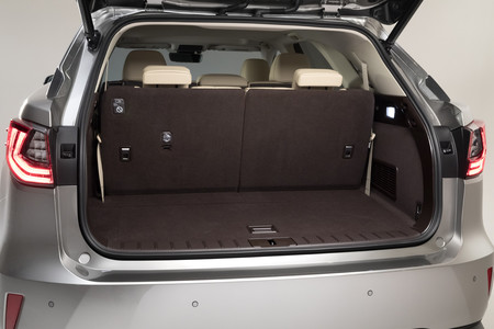 Lexus RX 450h L maletero
