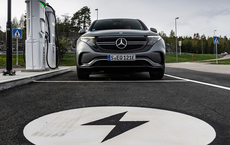 El coche eléctrico también lastra el empleo en Daimler, que eliminará al menos 10.000 trabajadores para 2022