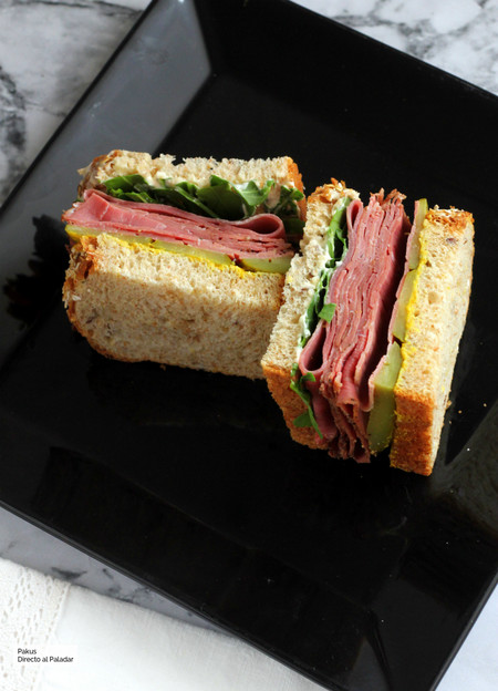 Qué es el pastrami y cuatro recetas para disfrutarlo