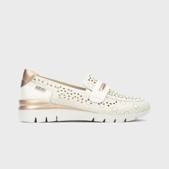 Mocasines de mujer de piel con plantilla memory foam y suela extraligera - Pikolinos Cantabria - Blanco

