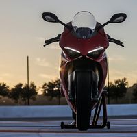 Adiós, Ducati 959 Panigale: una nueva deportiva italiana está en camino ¡y seguirá siendo bicilíndrica!