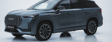 Siete plazas y más de 1.000 km sin repostar: este SUV chino híbrido enchufable viene a por el trono del diésel familiar