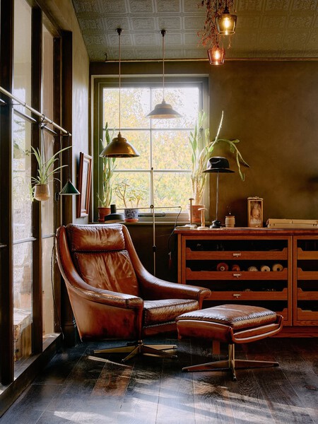 We Started With A Plain White Box And Ended Up With A Room So Full Of Charm And Character Wallp 1