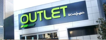 El Corte Inglés celebra el Súper Jueves en su outlet con una liquidación de zapatillas Adidas al 65% de descuento  