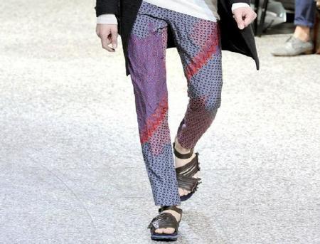 Pantalones estampados. ¿Te atreves con una de las tendencias de esta Primavera-Verano 2012? (II)