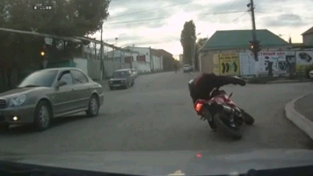 Si bebes no conduzcas, y en moto mucho menos