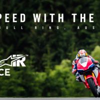 Mira a Marc Márquez y Dani Pedrosa con la Honda RC213V-S en el Red Bull Ring
