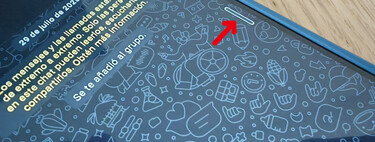 Tu Galaxy comienza a mostrar una extraña línea gris con apps como WhatsApp: qué es y cómo quitarla