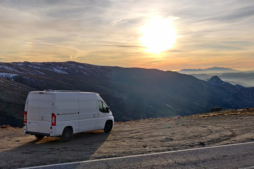 Cómo construí mi propia furgoneta camper paso a paso: una historia de sueños y pesadillas por el amor de viajar a mis anchas
