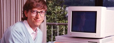 Em 1984, Bill Gates afirmou que o Macintosh "era o futuro da computação"; o que a Apple não previu foi que a Microsoft se tornaria sua verdadeira inimiga 
