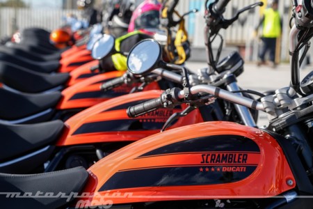 Scrambler Ducati Sixty2 074