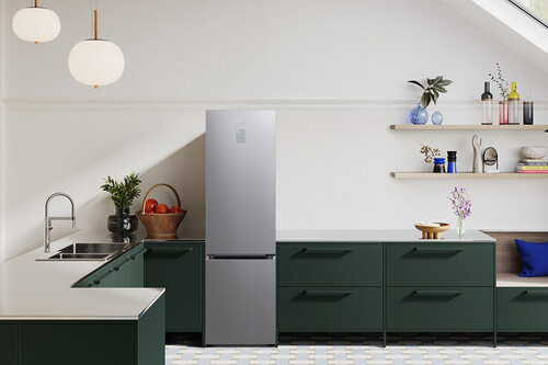 Es Feature Bottom Mount Freezer